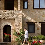 호텔 La Torre Del Visco - Relais & Chateaux Fuentespalda
