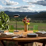 호텔 La Torre Del Visco - Relais & Chateaux Fuentespalda