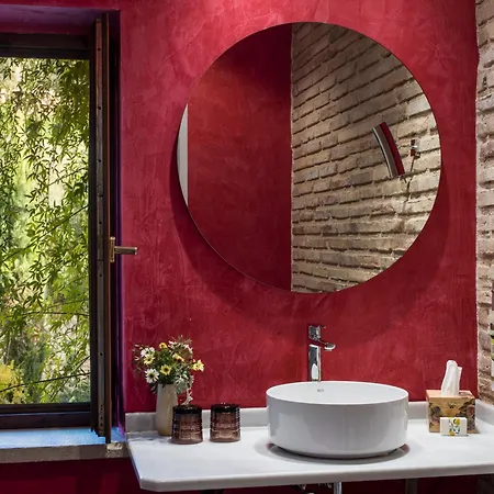 La Torre Del Visco - Relais & Chateaux Hotel Fuentespalda